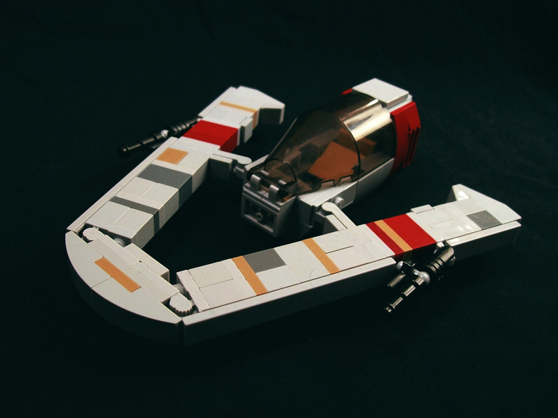 Illustration for article titled Redesigning Star Wars' Coolest Vehicles (Using LEGO)